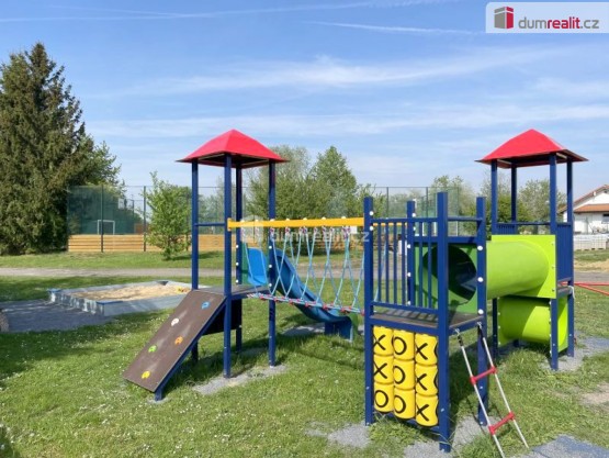 hřiště II. v Čakovičkách
