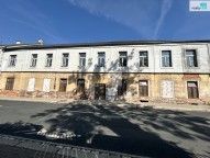 dům