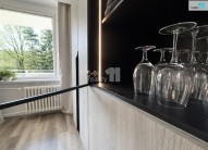 vestavěná obývací stěna