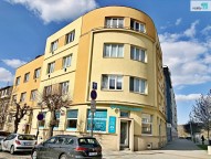 Detail: Komerční objekt 1343 m2