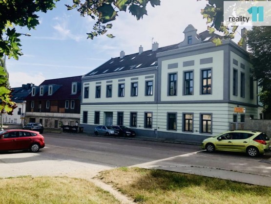 dům