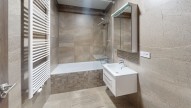 pronajem-novostavby-bytu-3kk-74m2-terasy-25m2-v-novostavbe-eduarda-husserla-olomouc-bathroom-1.jpg