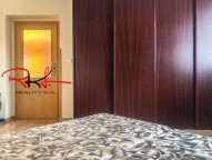 bd7648eb-7fc0-43e3-9c51-0e33742f06ad.jpeg