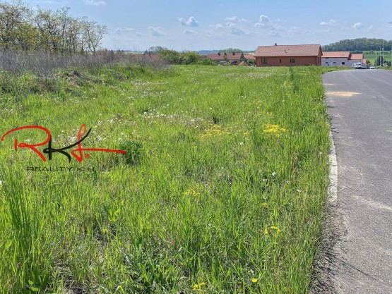 prodej-stavebni-pozemek-roudnice-nad-labem-reality-k-l-realitni-kancelar-1.jpg
