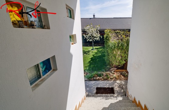 prodej-dum-mnetes-roudnice-nad-labem-realityk-l-realitni-kancelar-10.jpg