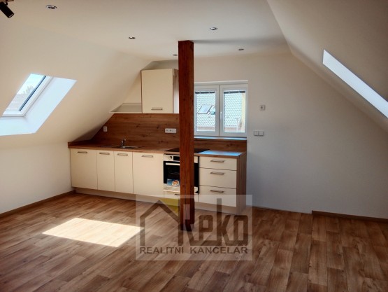 kuchyň podkroví2