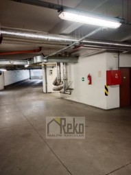 Detail: Pronájem garáže 18 m2