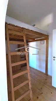 8.jpeg