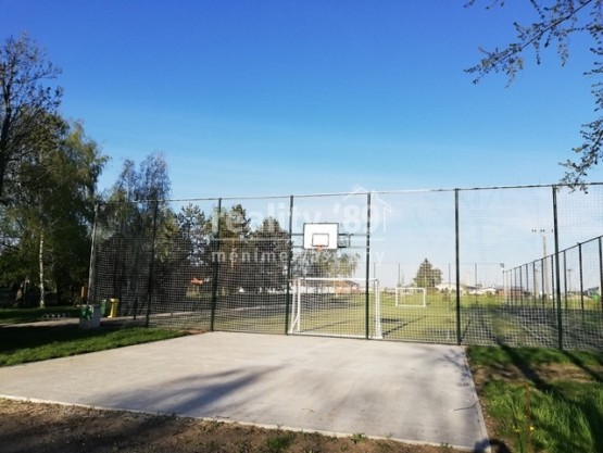Hřiště