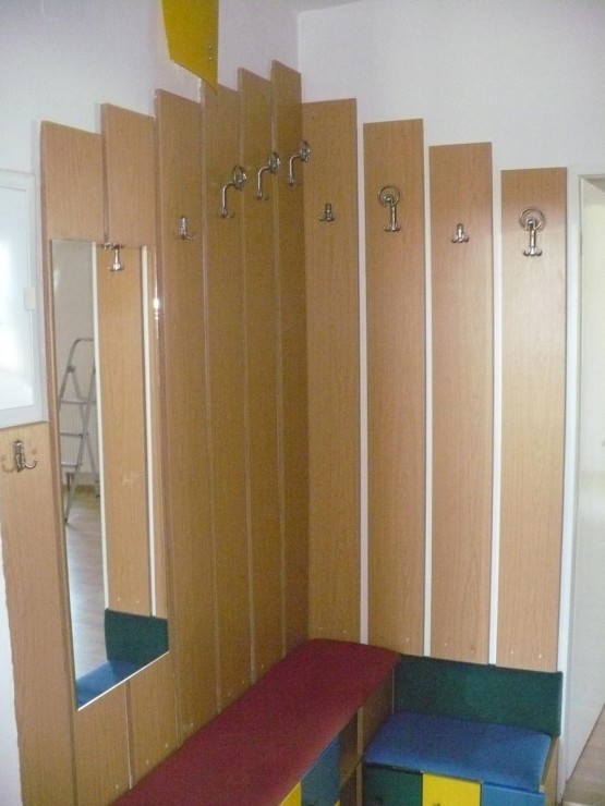 Předsíňová stěna.jpg