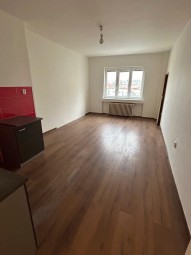 IMG_4702 (002).jpg