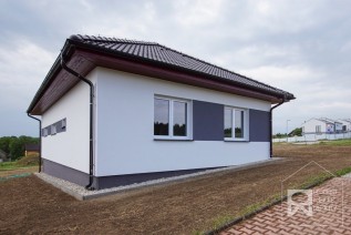 pohled na dům - zadní část
