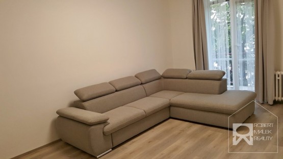 Obývací pokoj + sedací souprava