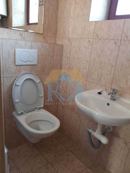 wc.jpg