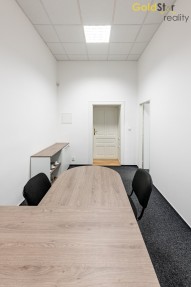 Loutocky_COM_DS8_6875_nahl