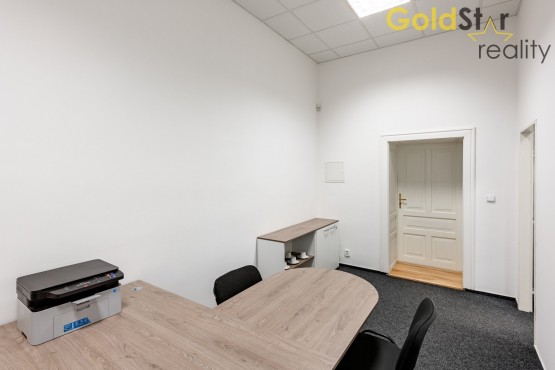 Loutocky_COM_DS8_6876_nahl