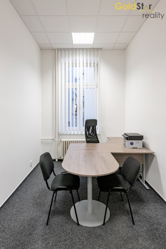 Loutocky_COM_DS8_6874_nahl