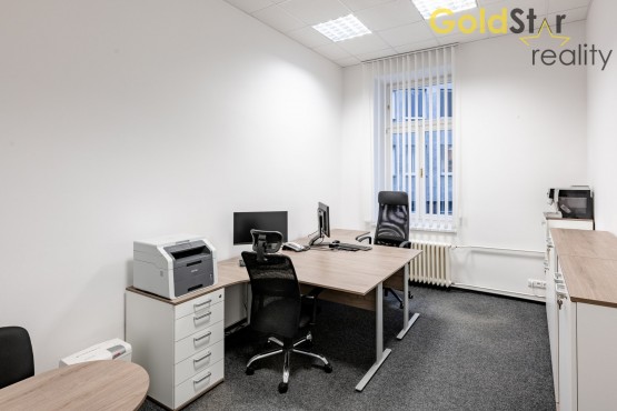 Loutocky_COM_DS8_6870_nahl