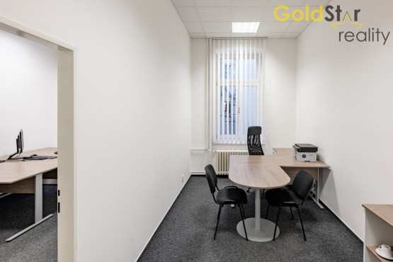 Loutocky_COM_DS8_6872_nahl