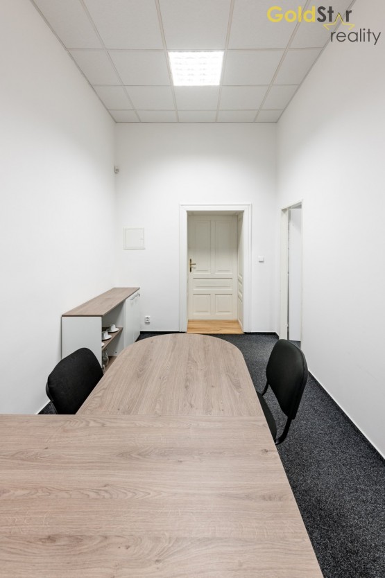 Loutocky_COM_DS8_6875_nahl