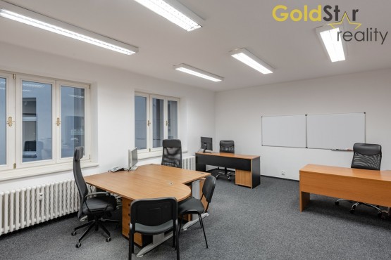 Loutocky_COM_DS8_6877_nahl