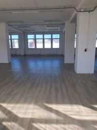 Detail: Nemovitost 360 m2