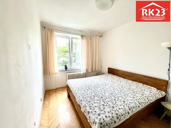 ae7ec044-c6d2-4959-881a-81f2040c61ab