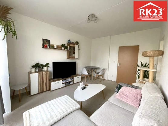 0e71fc8f-8d5a-4c2b-854c-8e88460d51d4