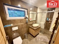 b511b77d-a23a-4a7f-a8bc-b1cacb3ccba1