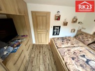 15b92757-be6b-4db0-a3d0-2acb115bccda