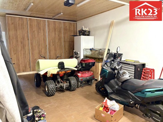 16c8dda6-4e49-40c8-8898-993ccca8ec5f