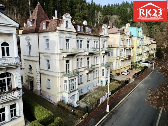 78a50228-9d6f-4749-83b9-27b8cbb75604