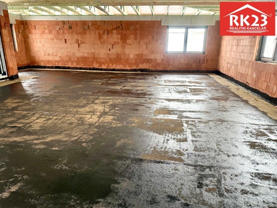 adca4635-848b-4f9d-9582-7b5708a29fdf