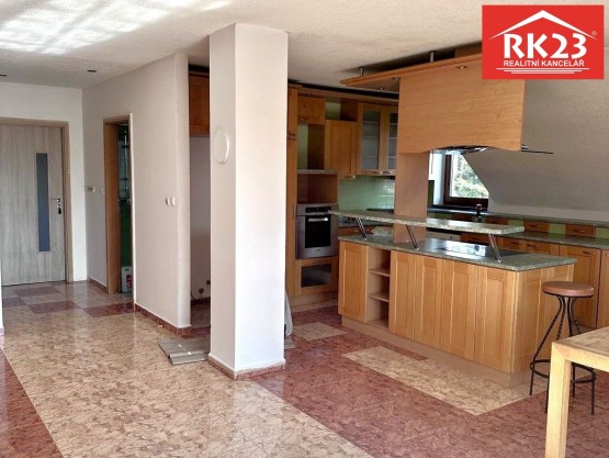 81ae84d9-815d-4352-804f-806a897cd6a9