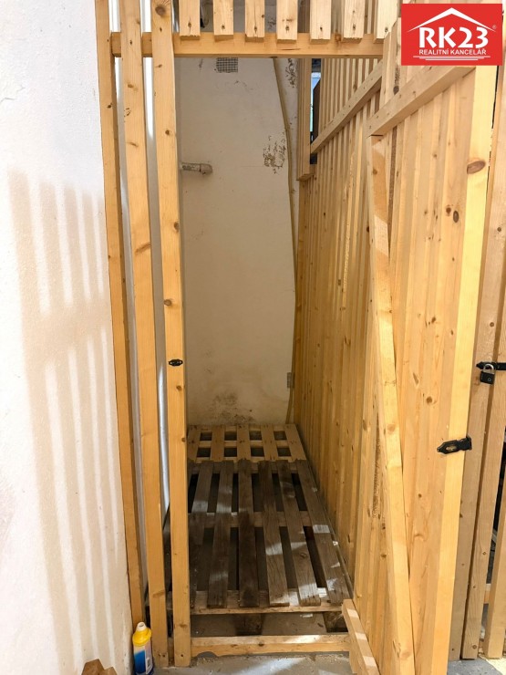 794b7079-d41a-476e-88a3-a57b39f3190b