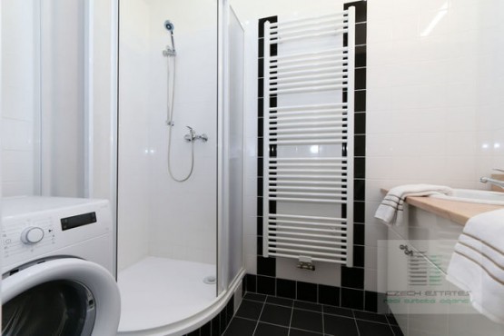 small-bathroom.jpg