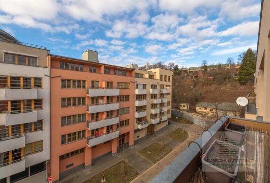 850-3439.jpg