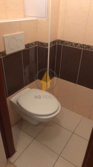 wc.jpeg