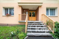 hlavní vchod, Na Dlouhých 29, Plzeň