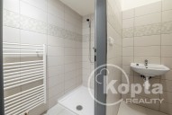 Nová budova - kanceláře - koupelna