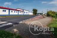 Nová budova - kanceláře - pohled ze silnice