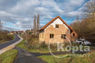 Rodinný dům se zahradou Stupno