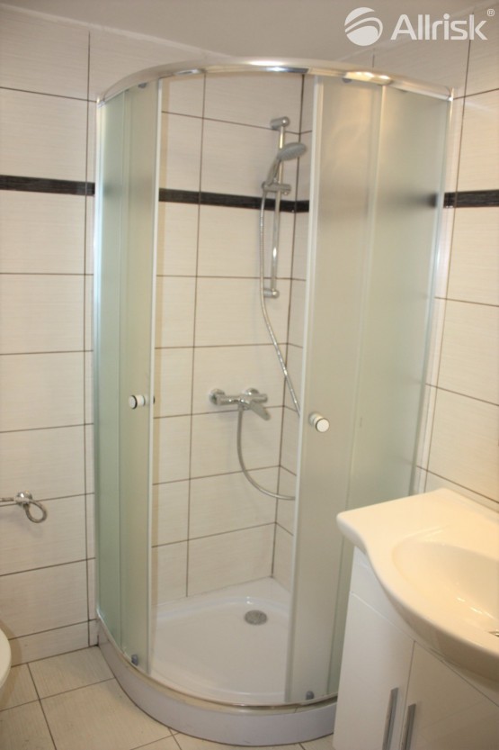 Sprchový kout