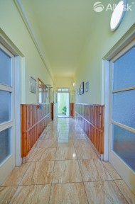 hdr chodba b