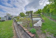 hdr zahrada a