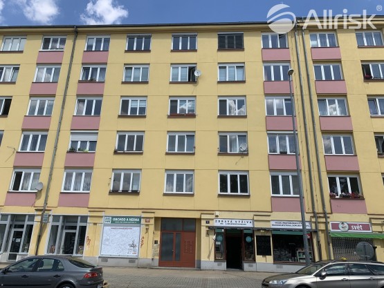 dům