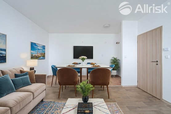 khiGXYWUldiMhK0EkeEBoutput_1