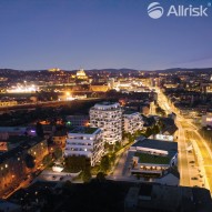 01_DRON_NOČNÍ_REKLAMA
