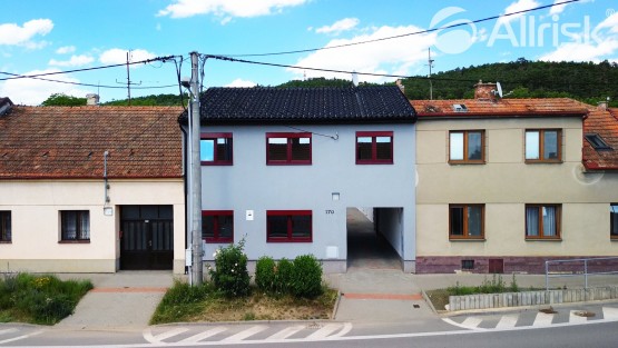 1-Čebín