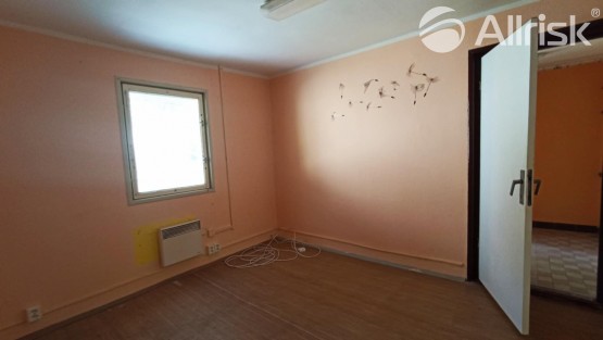 68a5d24e-ffa5-4e95-b6b7-9eb825278f8e